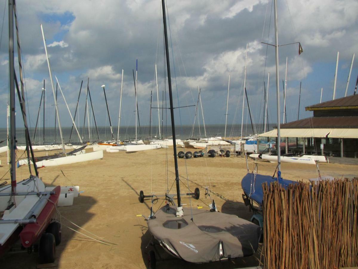 Malibu Beach Koksijde Ngoại thất bức ảnh
